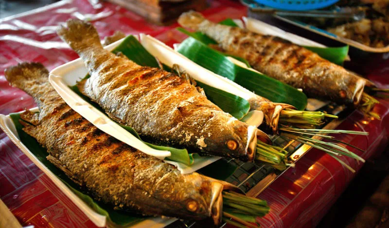 am thuc tay bac